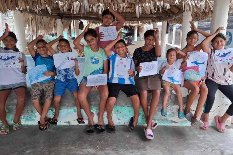 Club de Tiburones, Fundacion Mundo Azul