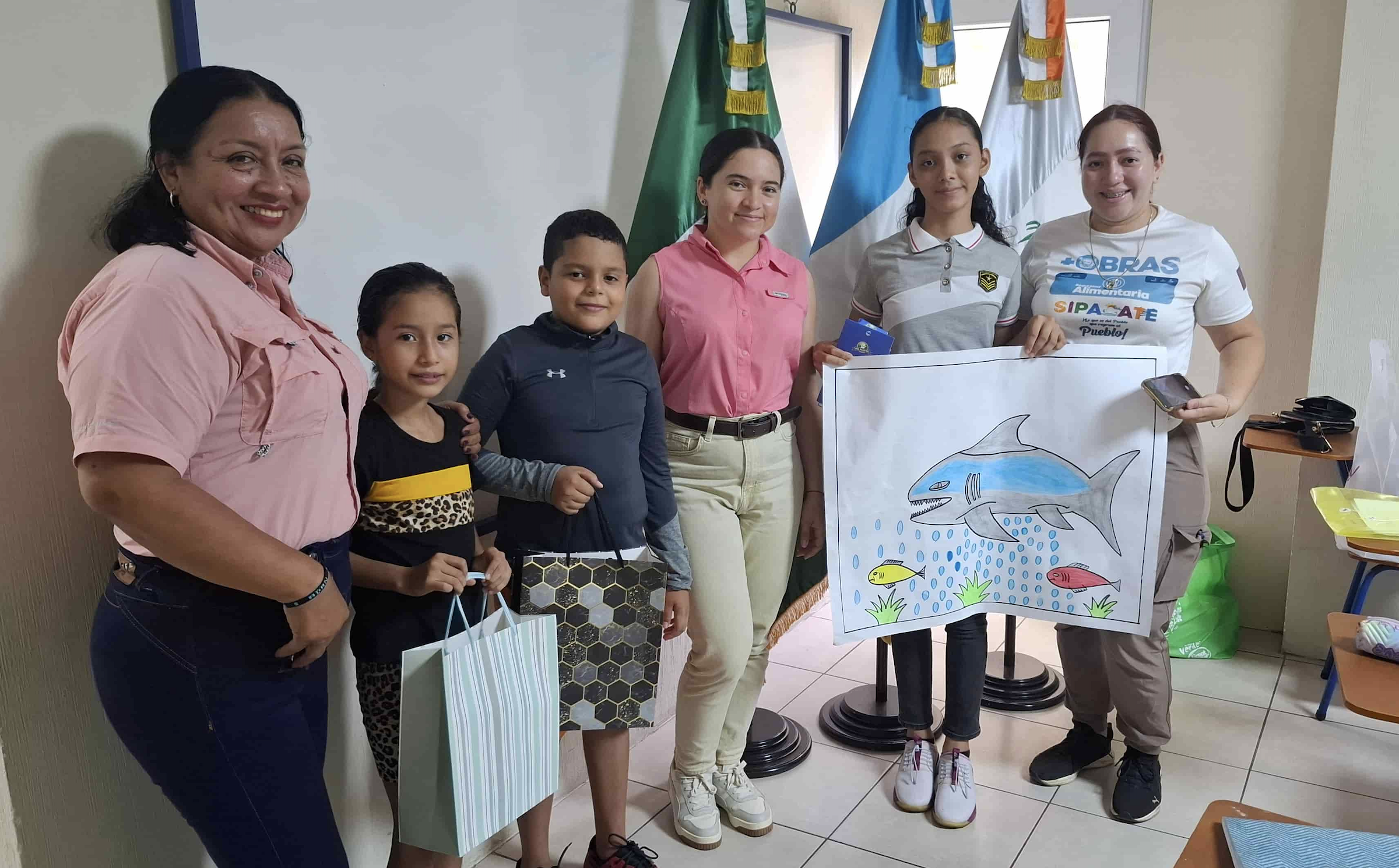 Club de Tiburones, Fundacion Mundo Azul Educacion Ambienta